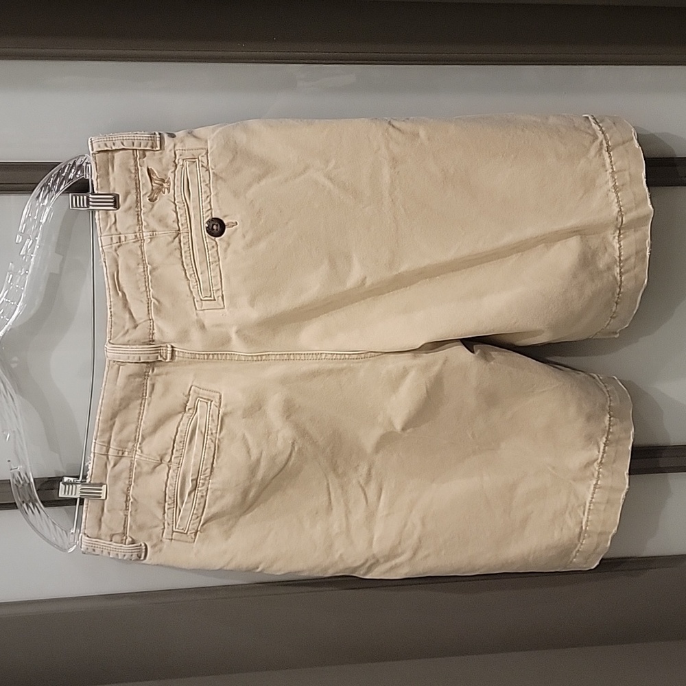 AE American Eagle Shorts - Picture 4 of 5